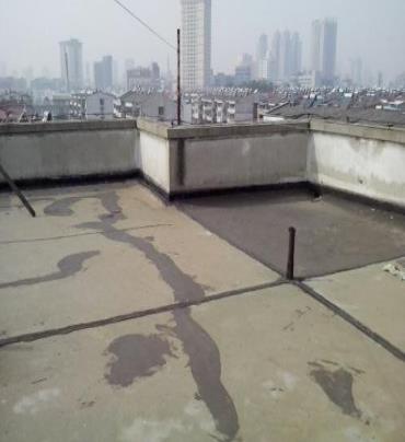 省直辖县漏水维修 楼顶漏水是什么原因，楼顶漏水维修方法是什么?